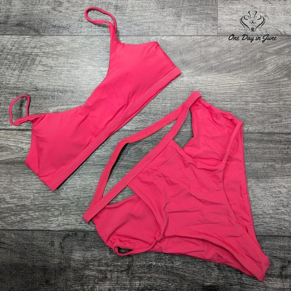 ODIJ Crop Top Cutout Bikini Swimsuit Size L